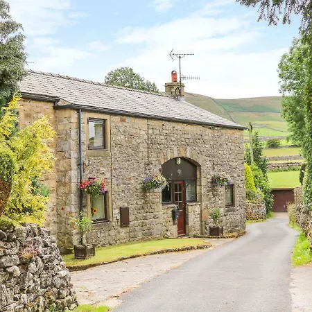 Holiday home Fawcetts Barn