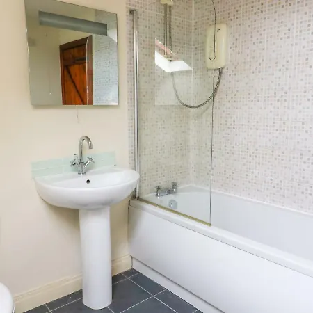 بيت للعطل Fawcetts Barn سكيبتون